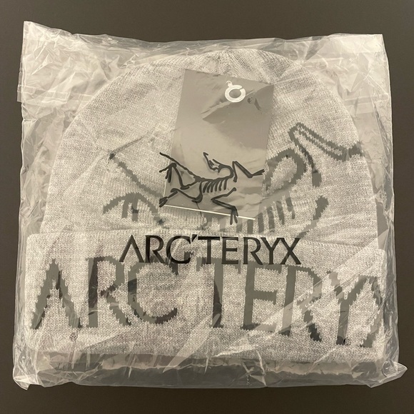 COPY - Arc’teryx bird word toque - Picture 2 of 2